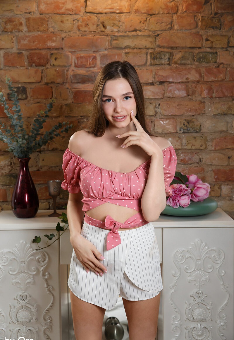 Полина, 21